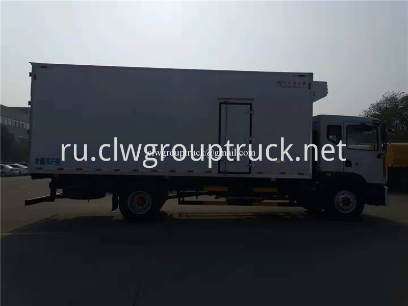 Refrigerated Truck 9
